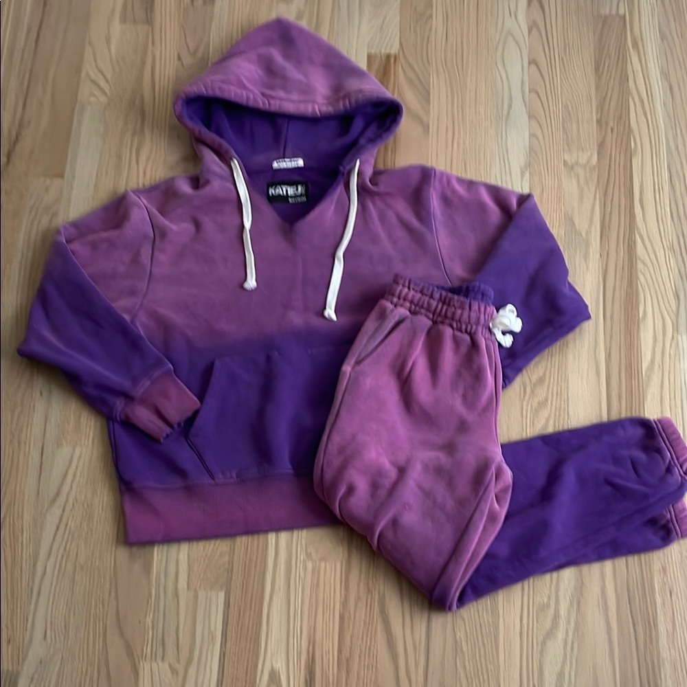 Katie J NYC Junior Girls Purple Matching Sweatpants Set Size Small and Medium